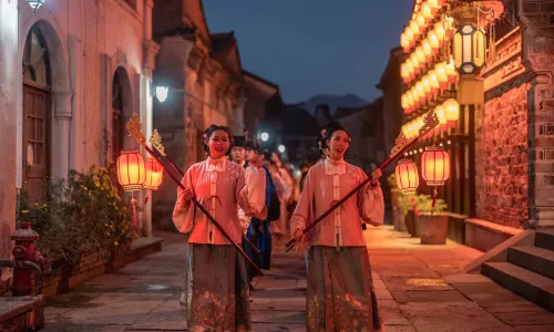 wei kong jian shi jing yan yi lou xiu 《 hao shi lai lin 》