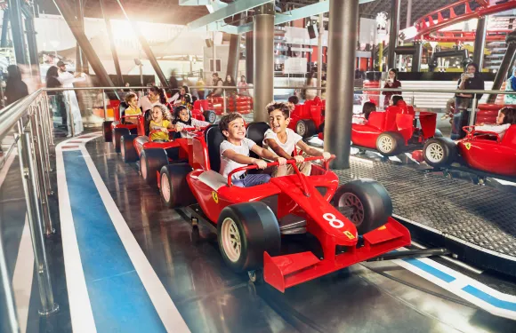 法拉利主題公園快速通行證（不含門票）大小同價