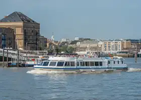 Thames River Sightseeing