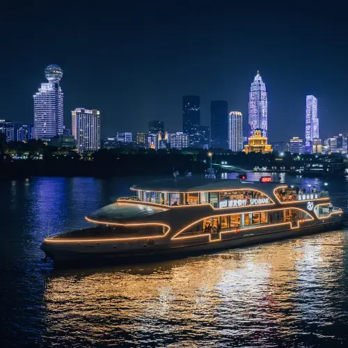 Wuhan Liangjiang Cruise (Night Cruise on Yangtze River)