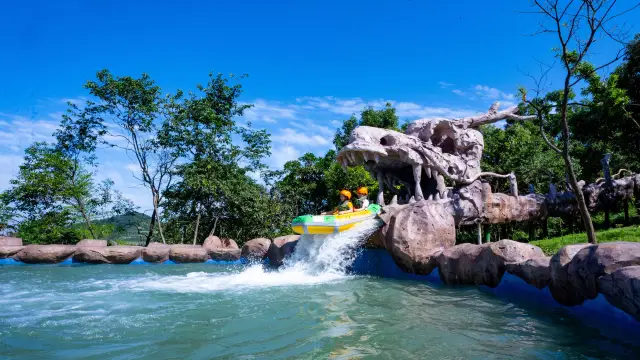 Huzhou Rafting
