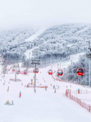 松花湖滑雪場