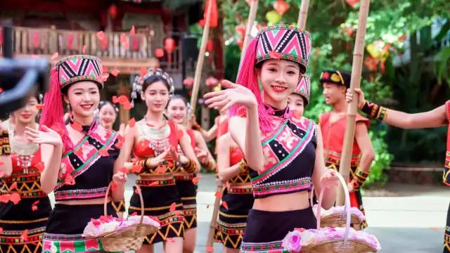 Hotels near Sanya Romance Park