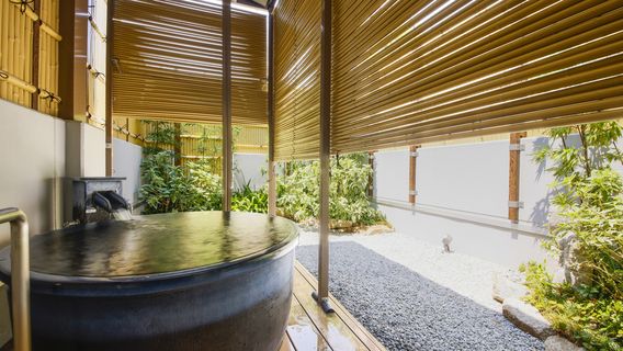 Hot Springs in Osaka