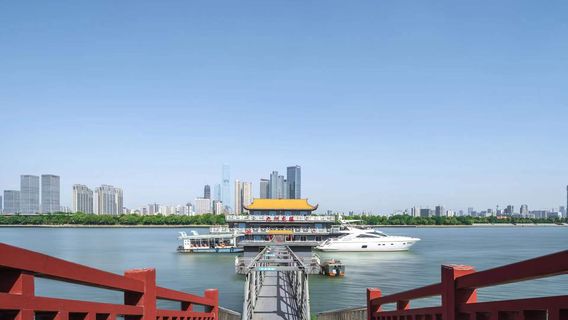 Xiangjiang River Cruise (Yuelu Mountain Pier)
