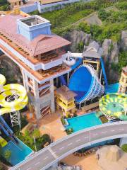 Happy Water Village, Xiangjiang Funny Park