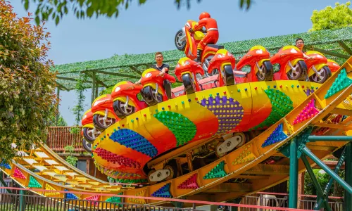 สวนสนุกแห่งความเจริญรุ่งเรือง