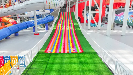 Shi Bay Paradise Water Park