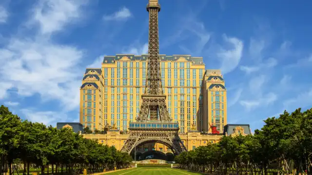 Macau Eiffel Tower