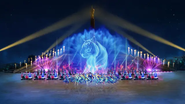 Yi Song and Dance Performances in Chuxiong