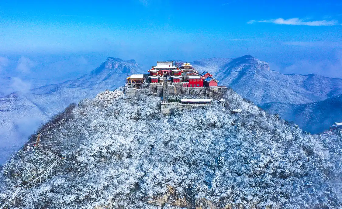 Các khách sạn gần Yuntai Mountain Scenic Area