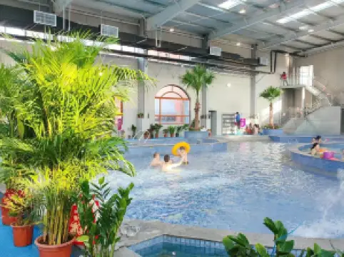 후아라이디만/화이래디만 온천휴양지