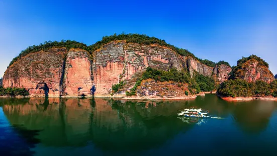 Dajin Lake