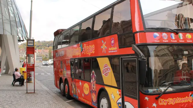 3_City Sightseeing Prague Hop-on Hop-off Bus Tour