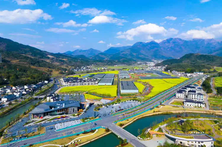 武功山風景區登山步道附近的飯店