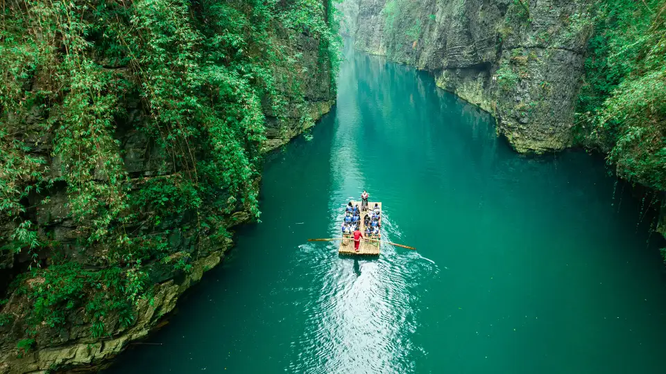 1_Ayi River Scenic Area