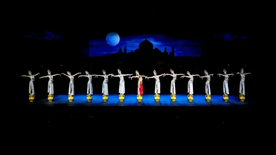 Санья Циньский Сценарий