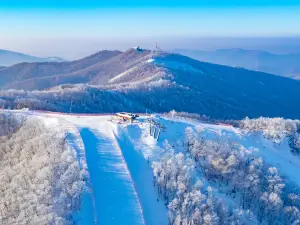 Wanfeng Tonghua Ski Resort