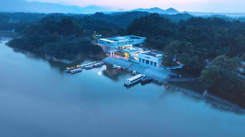 Baishui Lake