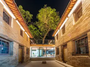 Lianghu Ancient Village