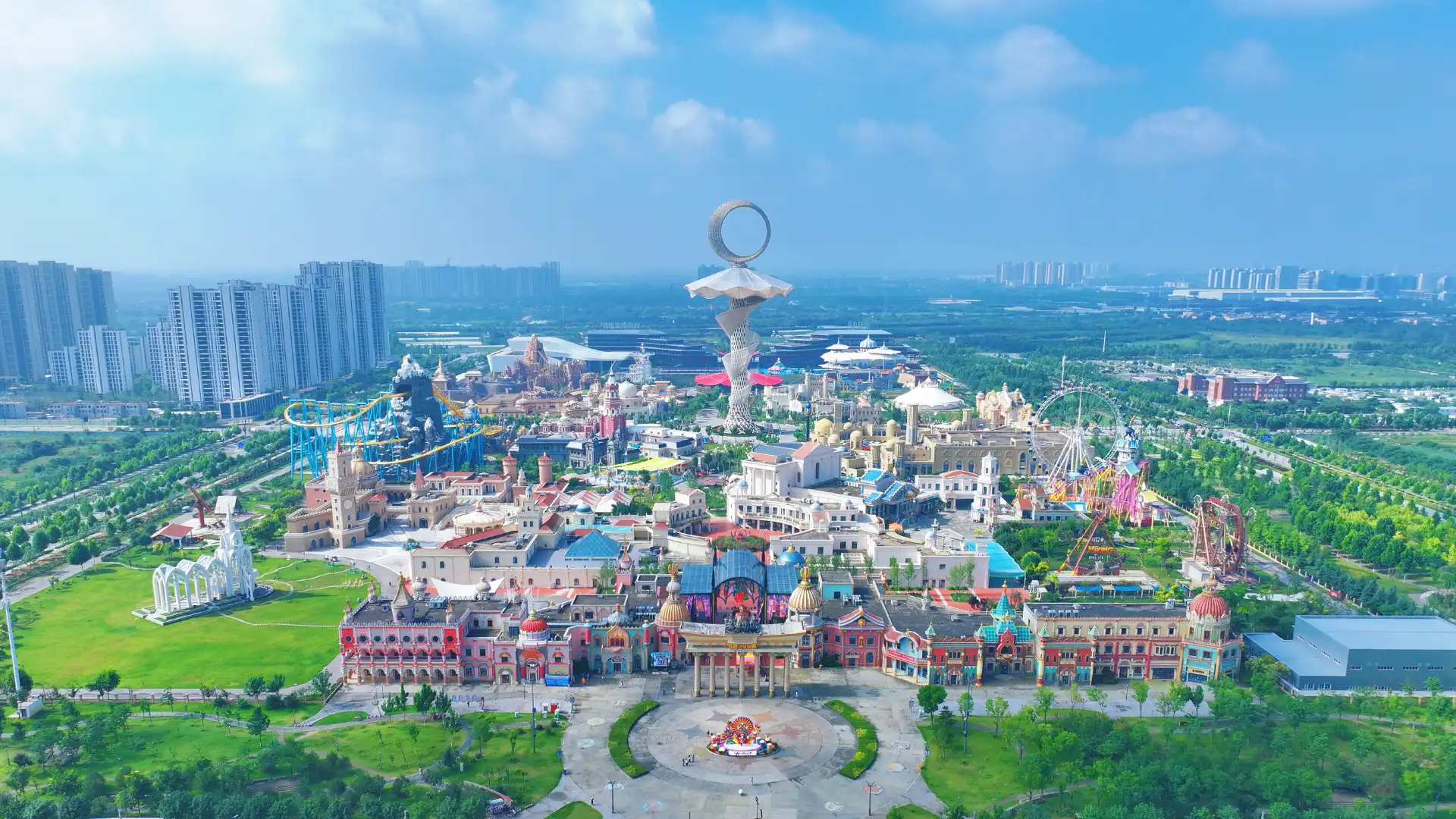 Hotels near Silk Road Paradise