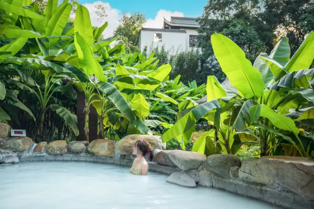 Hot Springs in Jiujiang