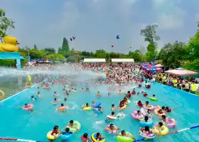 Langlangdizhonghai Water Park