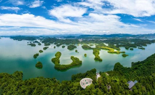 Qiandao Lake Scenic Area (Southeast Lake Area)