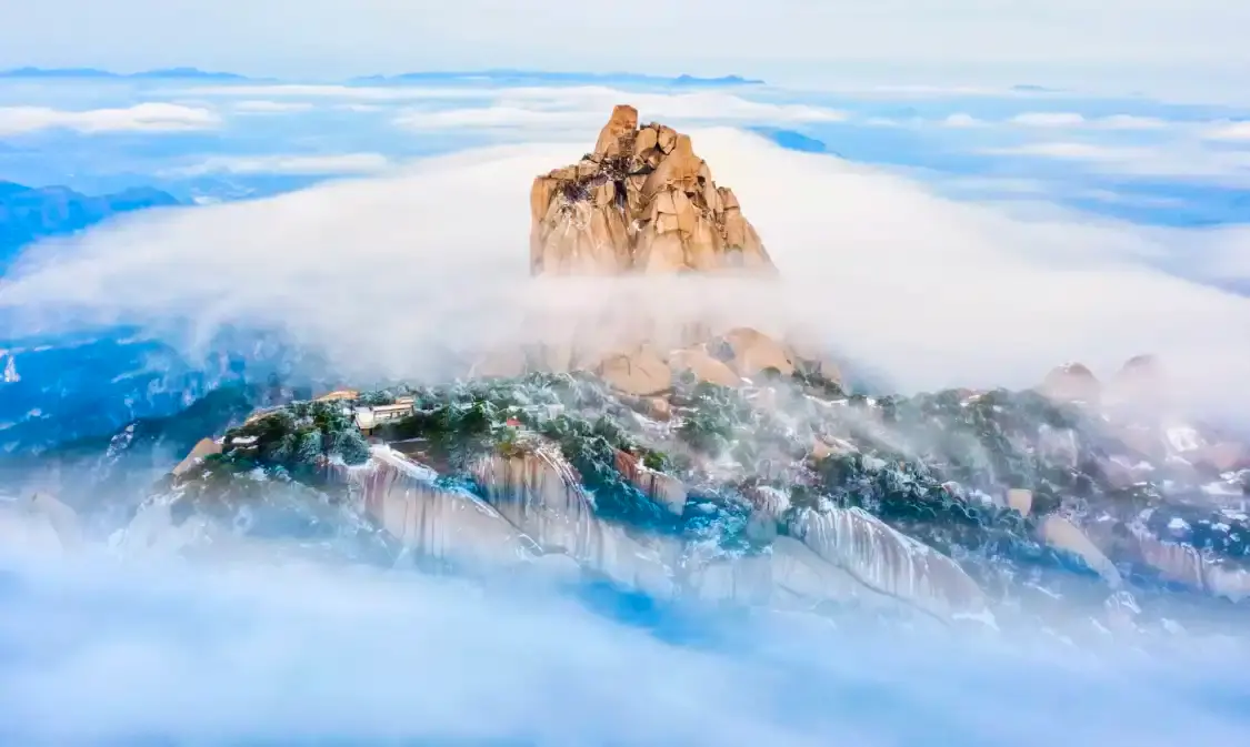 Hotels near Tianzhu Mountain