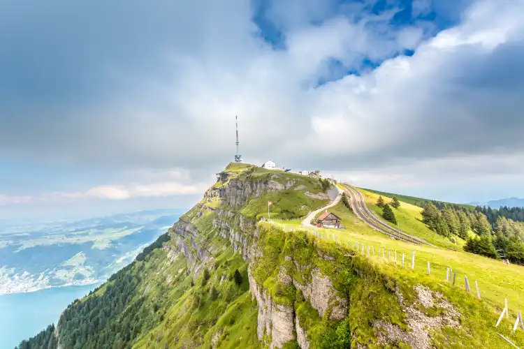 Hotels near Rigi Kulm