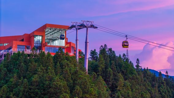 XUEFENG MOUNTAIN CABLEWAY