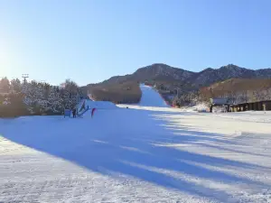 Linhai Ski Resort