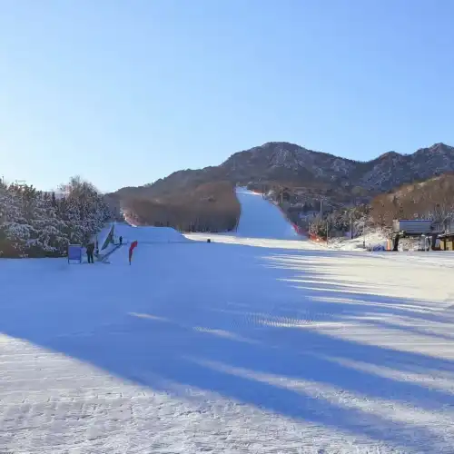 Popular Ski Resorts in Dalian
