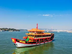 Amoy Sea Trip
