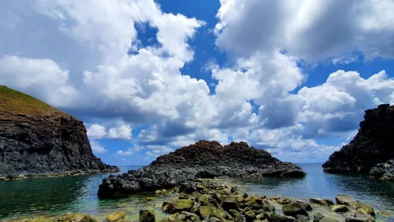 玩水避暑