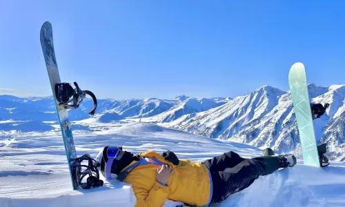 ya bu li hua xue le yuan