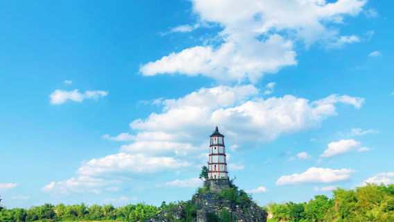 Zuojiang Leaning Tower