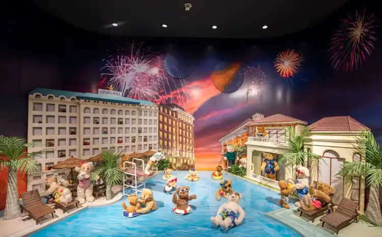 Hotels near Starfish Beach