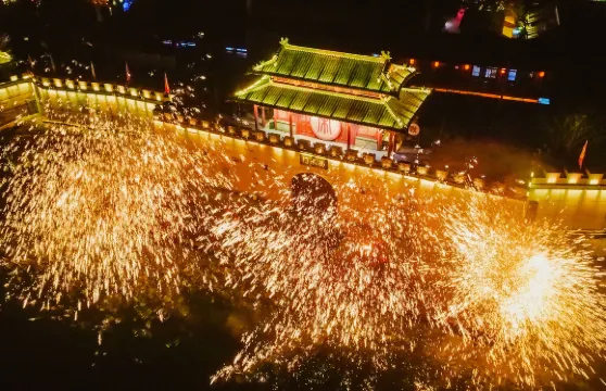 清明上河園日場門票（3日內不限次數使用）優待（小童/學生）