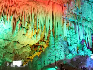 Jingdong Large Cave