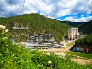 Wanlong Ski Resort