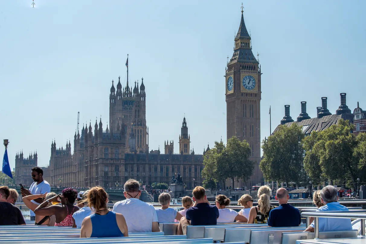 2_Thames River Sightseeing