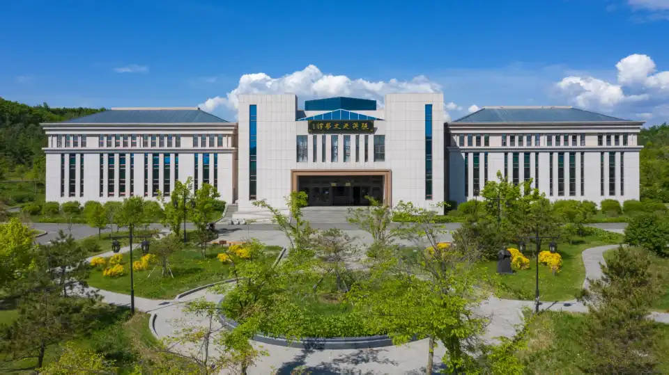 5_Liudingshan Cultural Tourism Area