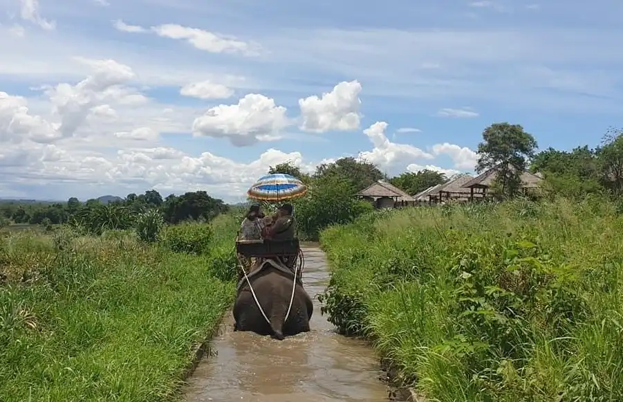 Hotel in zona Hua Hin Safari & Adventure Park