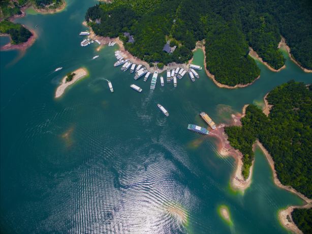 Meifeng Island
