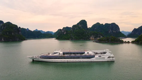 Paradise Delight Cruise Halong Bay