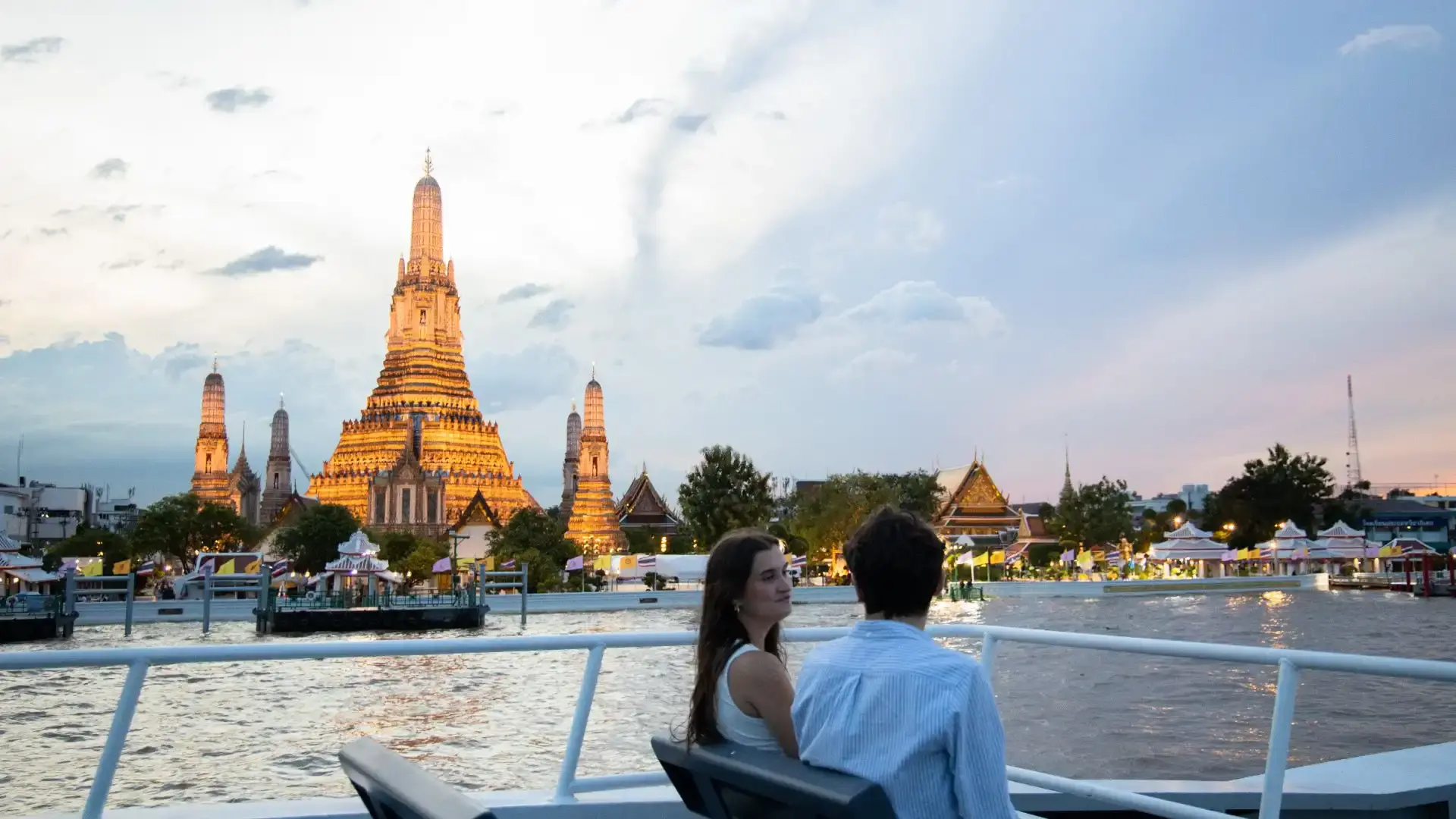 Hotels near Bangkok Chao Phraya River Sightseeing Cruise