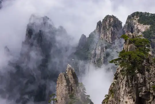 Hotels near Xihai Grand Canyon