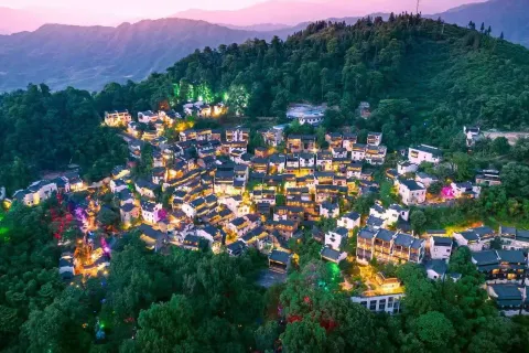 Wuyuan Huangling