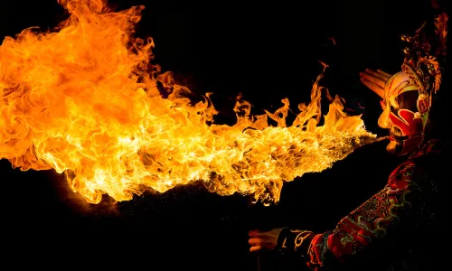 Liyuan Guild Hall-Chuan Opera Changing Face (taiguli store)